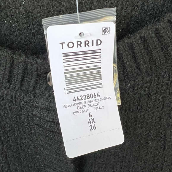 Torrid Vegan Cashmere Crew Cardigan Black Button Up Sweater Sz 4X NWT - Picture 8 of 13